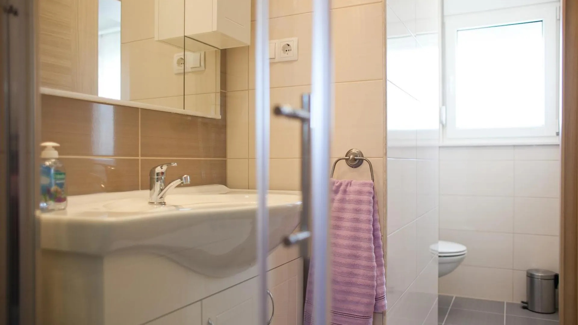 Apartments Medvid 트로기르